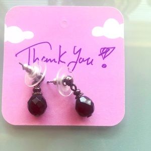 Black medium size earrings
